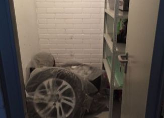 Продам гараж, Мурино, Привокзальная площадь, 3к4