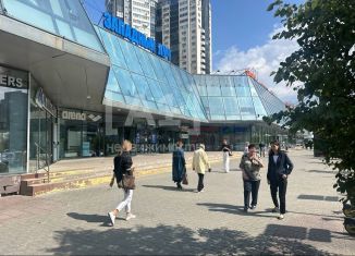 Сдача в аренду торговой площади, 111 м2, Челябинская область, улица Труда, 160