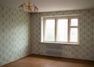 Продаю 3-ком. квартиру, 74.6 м2, Калуга, улица Калужского Ополчения, 3