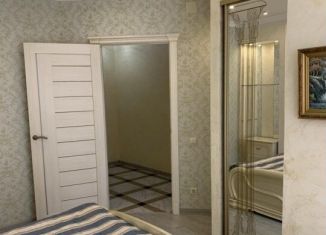 Сдам в аренду двухкомнатную квартиру, 65 м2, Старый Оскол, микрорайон Восточный, 50