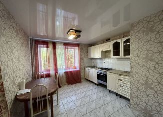 Продажа 4-ком. квартиры, 86.9 м2, Чусовой, Коммунистическая улица