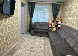 Трехкомнатная квартира на продажу, 60.3 м2, Нижний Тагил, улица Ермака, 19