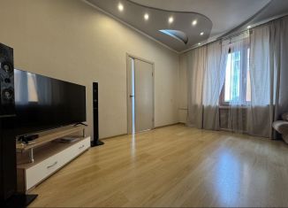 Продается 2-ком. квартира, 62 м2, Мурманск, проспект Ленина, 18