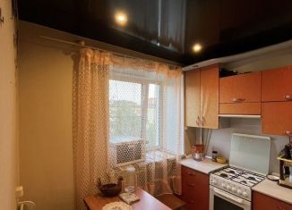 Аренда двухкомнатной квартиры, 45 м2, Мурманск, улица Полярные Зори, 21к2