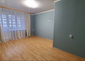 Продаю однокомнатную квартиру, 29.9 м2, Тюмень, Ямская улица, 96А