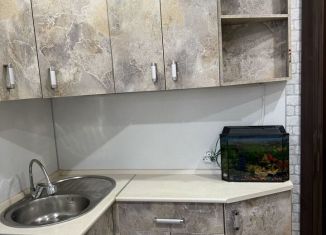 Сдаю 1-ком. квартиру, 27.4 м2, Бузулук, 2-й микрорайон, 30