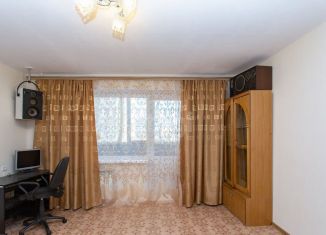 Продается трехкомнатная квартира, 65.8 м2, Тобольск, микрорайон 7А, 2