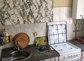 Продаю 2-комнатную квартиру, 45 м2, Люберцы, Октябрьский проспект, 306