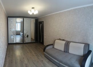 Сдача в аренду 1-комнатной квартиры, 40 м2, Уфа, улица Даута Юлтыя, 10