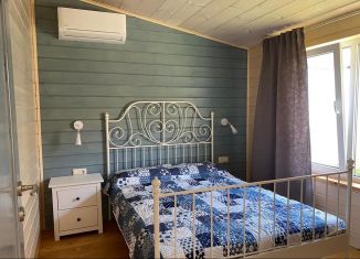 Аренда коттеджа, 30 м2, Сочи, микрорайон Головинка, улица Коммунаров, 17В