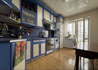 Аренда 3-комнатной квартиры, 75 м2, Уфа, улица Софьи Перовской, 42/1