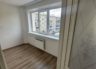 Продажа 2-ком. квартиры, 48 м2, Татарстан, проспект Строителей, 21