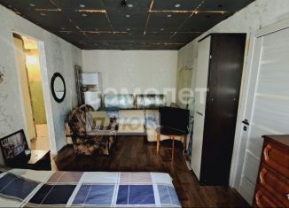 Продается двухкомнатная квартира, 46 м2, Киров, улица Мира, 16