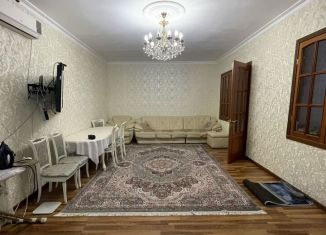 Продаю дом, 130 м2, Махачкала, улица Батырая, 42