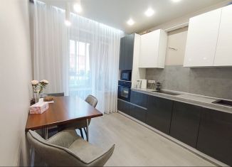 Продается 1-ком. квартира, 36.6 м2, поселок Дзержинск, микрорайон Современник, 17