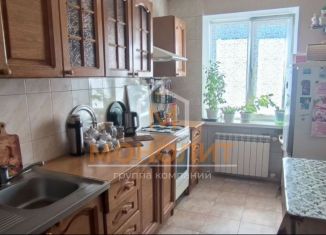 Продаю двухкомнатную квартиру, 54.6 м2, Горячий Ключ, улица Ленина, 193