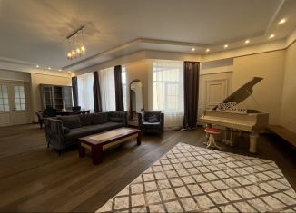 Сдается 2-ком. квартира, 124 м2, Санкт-Петербург, Гангутская улица, 10