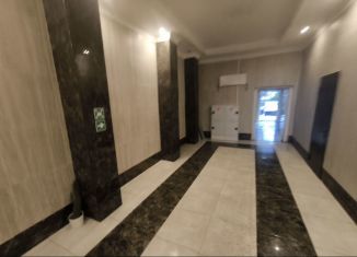 Продажа многокомнатной квартиры, 44 м2, Ростов-на-Дону, бульвар Комарова, 30/2с2