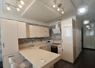 Продается двухкомнатная квартира, 63 м2, Краснодар, улица Гидростроителей, 63