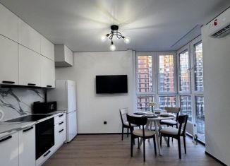 Сдаю 3-комнатную квартиру, 75 м2, Краснодар, улица Ивана Беличенко, 92к4