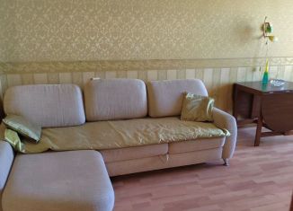 Аренда двухкомнатной квартиры, 52 м2, Санкт-Петербург, проспект Большевиков, 19