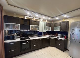 Продается 4-комнатная квартира, 108 м2, Сестрорецк, улица Александра Паншина, 20