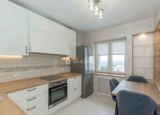 Продам двухкомнатную квартиру, 57.5 м2, Владимир, Садовая улица, 11А