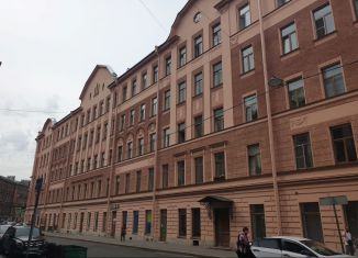 Сдается в аренду квартира студия, 20 м2, Санкт-Петербург, Коломенская улица, 33/40