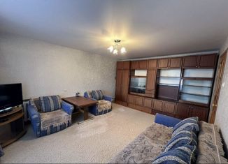 Сдаю в аренду 1-комнатную квартиру, 38 м2, Аксай, Садовая улица, 18А