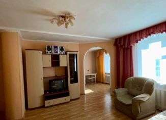 Продам 3-ком. квартиру, 63 м2, Ишим, улица Свердлова, 10