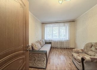 Продается 2-ком. квартира, 45 м2, Таганрог, улица Сергея Шило, 167-4