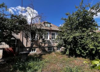 Продаю дом, 134 м2, Волгоград, улица Генерала Гурова