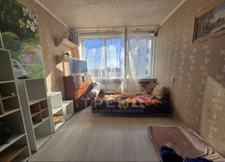 Продается комната, 16 м2, Санкт-Петербург, метро Кировский завод, улица Трефолева, 9