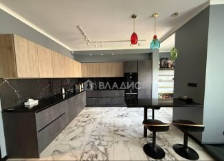 Продаю 1-ком. квартиру, 64.2 м2, Москва, Нахимовский проспект, 73, ЖК Версис