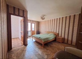 Продам 1-комнатную квартиру, 35 м2, Краснодар, Колхозная улица, 63, микрорайон ЗИП