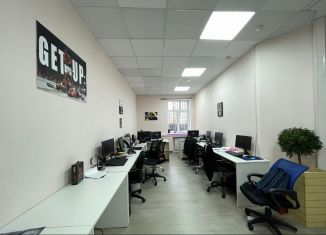 Сдам в аренду офис, 160 м2, Москва, Кожевническая улица, 1с1, Кожевническая улица