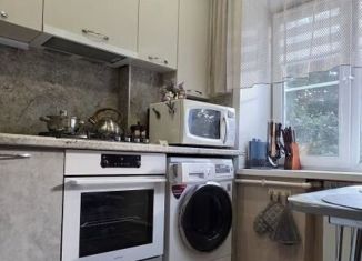 Продам 3-комнатную квартиру, 57 м2, Елец, Радиотехническая улица, 2