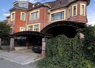 Продается коттедж, 701.3 м2, Татарстан, Земляничная улица, 21