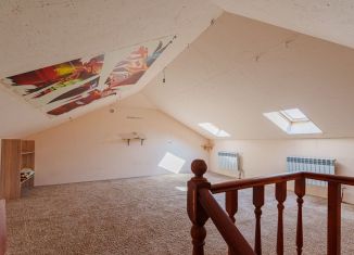 Сдам в аренду дом, 100 м2, Екатеринбург, 7-я Самородная улица, 25Д