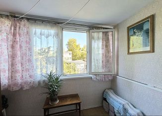 Продаю 2-комнатную квартиру, 50 м2, Ялта, улица Кривошты, 9