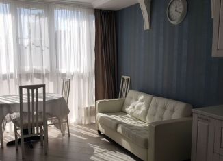 Сдается 2-комнатная квартира, 65 м2, Воронеж, улица Перевёрткина, 1/2