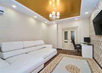 Продаю 2-ком. квартиру, 78 м2, Краснодар, Октябрьская улица, 181/2, микрорайон Центральный