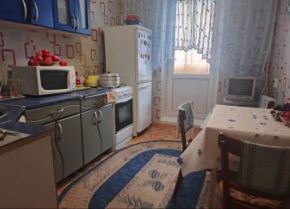 3-комнатная квартира на продажу, 69.5 м2, Елабуга, улица Хирурга Нечаева, 16А