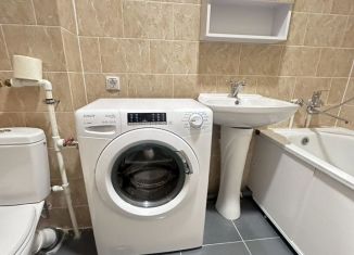 Сдам однокомнатную квартиру, 40.5 м2, деревня Куюки, улица 21-й Квартал, 14