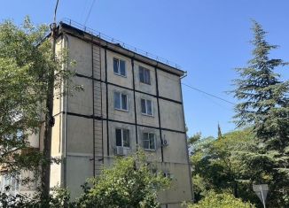 Двухкомнатная квартира на продажу, 43.2 м2, Ялта, улица Дзержинского, 28