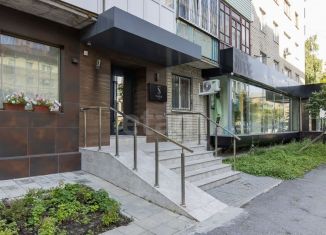 Продаю помещение свободного назначения, 42.8 м2, Тюмень, улица Володарского, 33