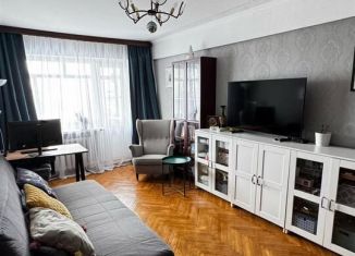 Продается 3-комнатная квартира, 60 м2, Краснодар, улица Курчатова, 14, микрорайон ЗИП