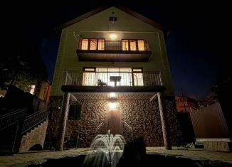 Продажа дома, 390 м2, Ставрополь, улица Лермонтова, 168, микрорайон № 6