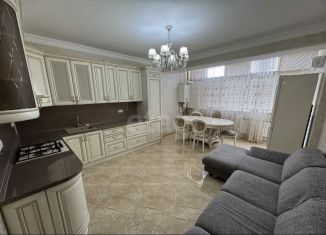 Продам 3-комнатную квартиру, 135 м2, Махачкала, улица Лаптиева, 85