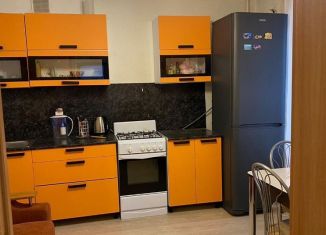 Сдаю в аренду однокомнатную квартиру, 37 м2, Республика Башкортостан, Юрматинская улица, 10